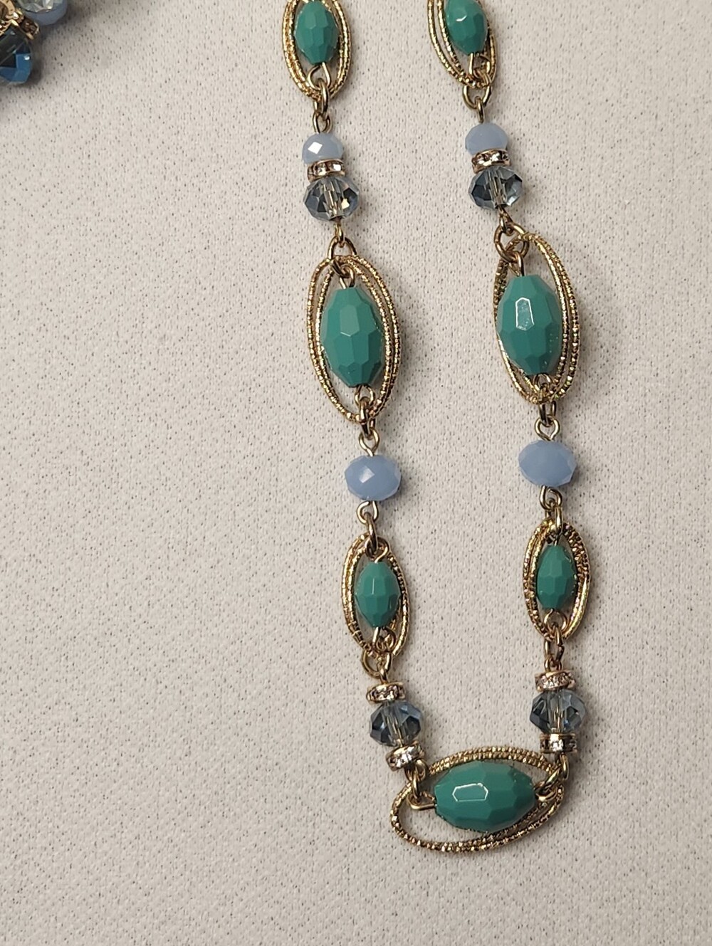 Napier Necklace & Bracelet Set Gold Tone Oval Chain Links Sea Green Blue Beads - Picture 11 of 16